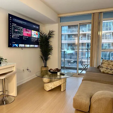 Comfy 1Bdrm Plus Den 3 Real Beds
